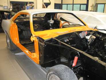 Plymouth Barracuda 7.jpg